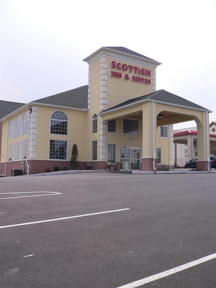 Super 8 By Wyndham Harrisburg Hershey North Exterior foto